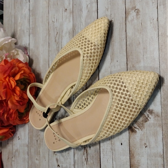a new day Shoes - 🆕 Woven women flats